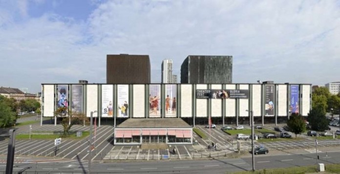 Das Nationaltheater Mannheim (Foto: Christian Kleiner)