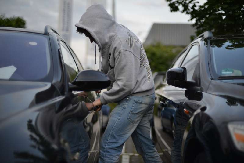 Autoknacker Aufbruch PKW, Symbolbild