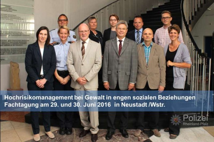 Am 29. und 30. Juni 2016 fanden zwei professionsübergreifende Veranstaltungen in den Räumen der Struktur- und Genehmigungsdirektion Süd in Neustadt statt (Foto: Polizei)