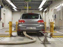 Getesteter VW Golf: Keine Einbußen bei Leistung und Verbrauch nach dem Softwareupdate (Foto: ADAC)