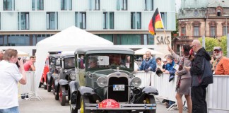 Buntes Programm für Autofans und Oldtimerliebhaber Foto: view - die agentur