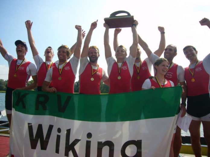 Der Achter des Karlsruher RV Wiking gewann die Landesmeisterschaft in der Königsklasse des Rudersports (Foto: Hannes Blank)