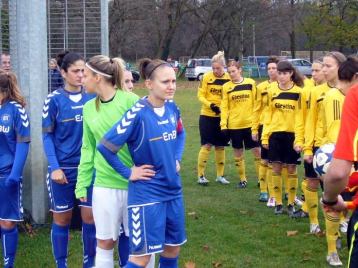 Ab dem 3. September stehen sich in Baden wieder Frauenfußballmannschaften im Pokalwettbewerb gegenüber (Archivfoto, Foto: Hannes Blank)