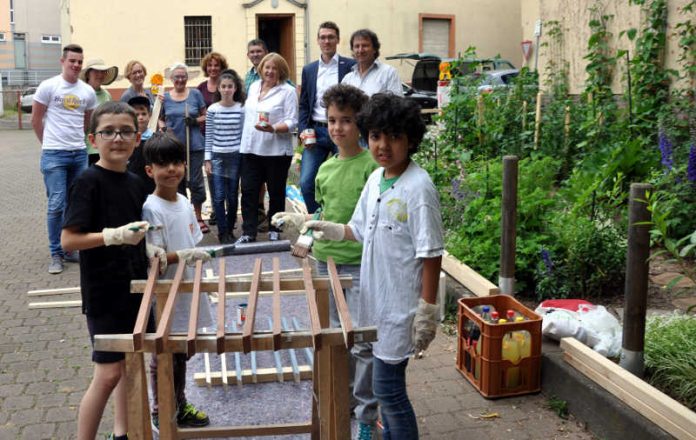 Zaunstreichaktion Jahngärtchen Bad Kreuznach