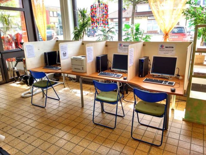 Das Internetcafe des Sozialen Kaufhaus „fairness“ (Foto: Lebenswerk eG)