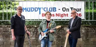 Muddys-Vorsitzenden Wolfgang Braun, Gitarrist Sebastian Strodtbeck und Kulturbüro-Leiter Gunnar Fuchs (Foto: Petra Enßlen-Winkler)
