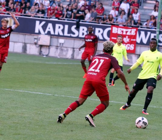 Spielszene im Spiel 1.FCK gegen FC Metz (Foto: Holger Knecht)