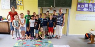 Schulprojekt: Grundschulkinder von Rippenweier bespielen ihr Dorf