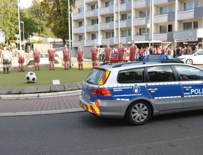 Einsatzfahrzeug der Polizei (Foto: Polizei)