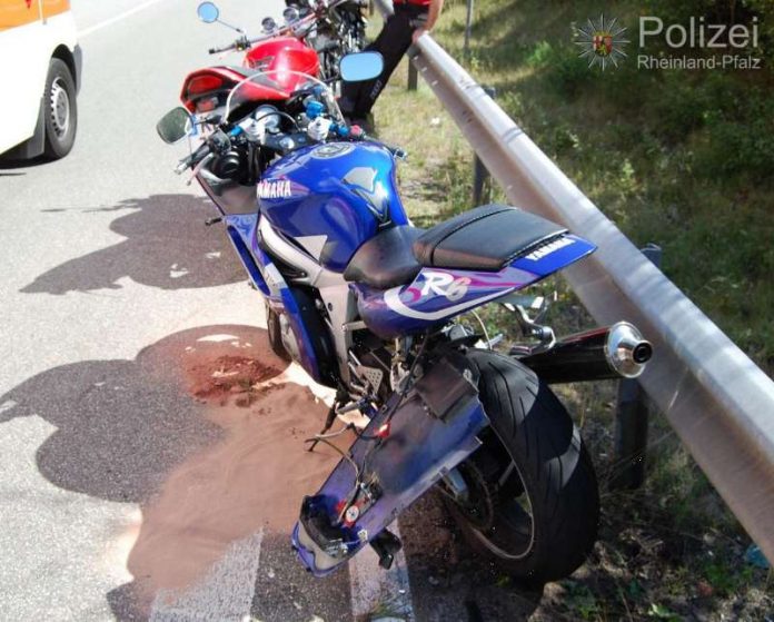 Motorrad des Schwerverletzten (Foto: Polizei)