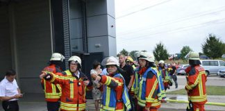 Sollten die Maßnahmen der Firma nicht greifen, steht die Feuerwehr bereit