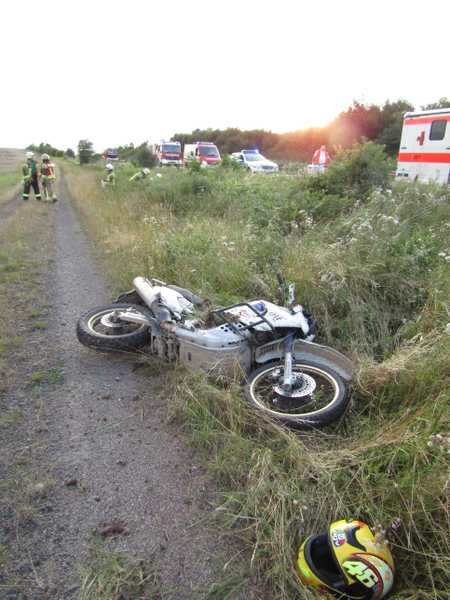 Unachtsamkeit war der Grund für diesen schweren Unfall bei dem die Sizia schwer verletzt wurde.