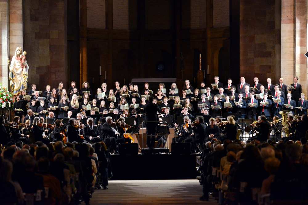 Domchor und Orchester (Foto: Bistum Speyer)