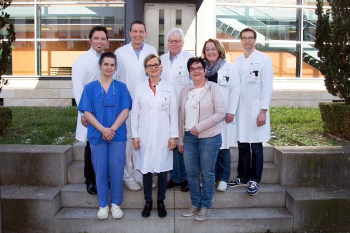 gruppenfoto_frauenklinik_foto_thomas-boehm__ gruppenfoto_frauenklinik_foto_thomas-boehm__