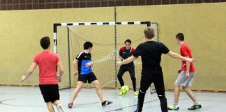 Saisonstart beim Mitternachtsfußball (Foto: Stadt Speyer)