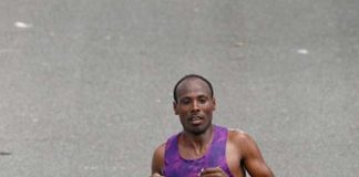 Tadesse Tola (bei seinem Sieg beim Bogota Halbmarathon) (Foto: www.photorun.net)