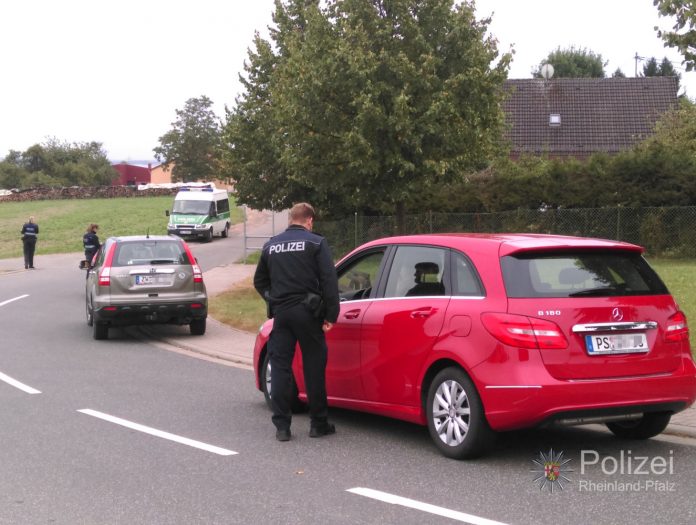 Kontrollstelle im Bereich der Polizeiinspektion Zweibrücken