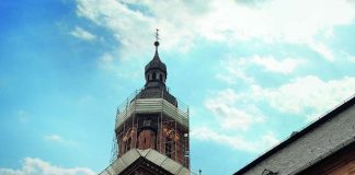 Beim Tag des offenen Denkmals laden viele Baudenkmäler zu Streifzügen in die Vergangenheit ein – darunter zum Beispiel die Heiliggeistkirche. (Foto: Stadt Heidelberg)