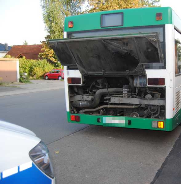 Für einen Schulbus ging es diese Woche nicht mehr weiter, wegen technischer Mängel wurde die Weiterfahrt untersagt.