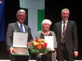 Gilda Klein-Kocksch erhält Freiherr-vom-Stein-Plakette
