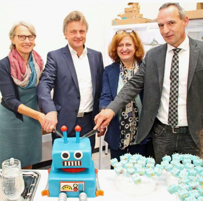 Dr. Ulrike Freundlieb, Dr. Frank Mentrup, Ilse Petilliot-Becker und Claus-Peter Göttmann (v.l.) eröffneten den 