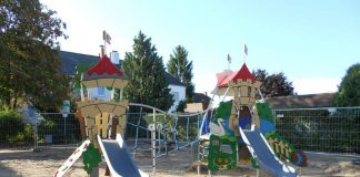 Spielgerät auf noch nicht freigegebenem Spielplatz (Foto: Stadt Frankfurt)