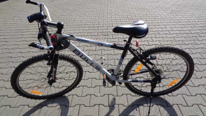 Wer erkennt sein Rad oder kennt den Besitzer? Wer erkennt sein Rad oder kennt den Besitzer?