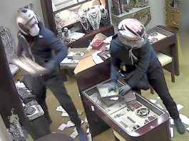 Wer kennt die Täter und kann Angaben bei der Polizei machen?