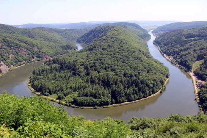 Saarschleife bei Mettlach (Foto: Lotti Klein)