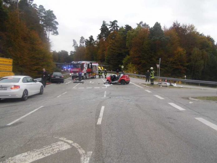 Und wieder kam es auf der Umhehungsstraße zu einem schweren Verkehrsunfall