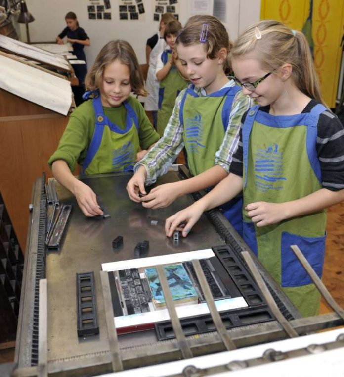 TECHNOSEUM lädt zum Weihnachtskartendruck (Foto: TECHNOSEUM, Klaus Luginsland) TECHNOSEUM lädt zum Weihnachtskartendruck (Foto: TECHNOSEUM, Klaus Luginsland)