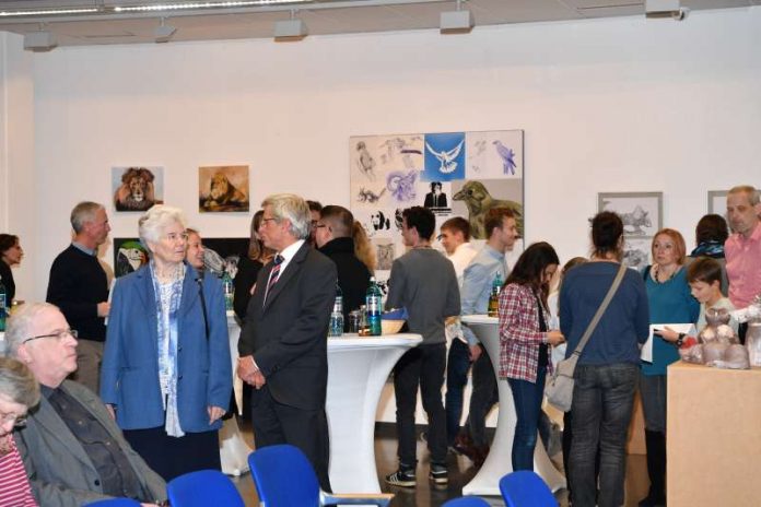 Ausstellungseröffnung im MVB-Forum (Foto: Mainzer Volksbank eG)