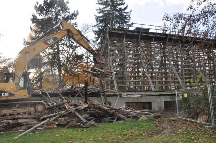 Die Abrissarbeiten sind in vollem Gange (Foto: Stadtverwaltung Bad Kreuznach)