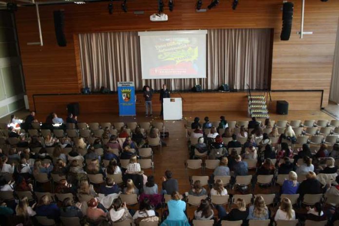 Auftaktveranstaltung Crash -Kurs- 2015 Auftaktveranstaltung Crash -Kurs- 2015