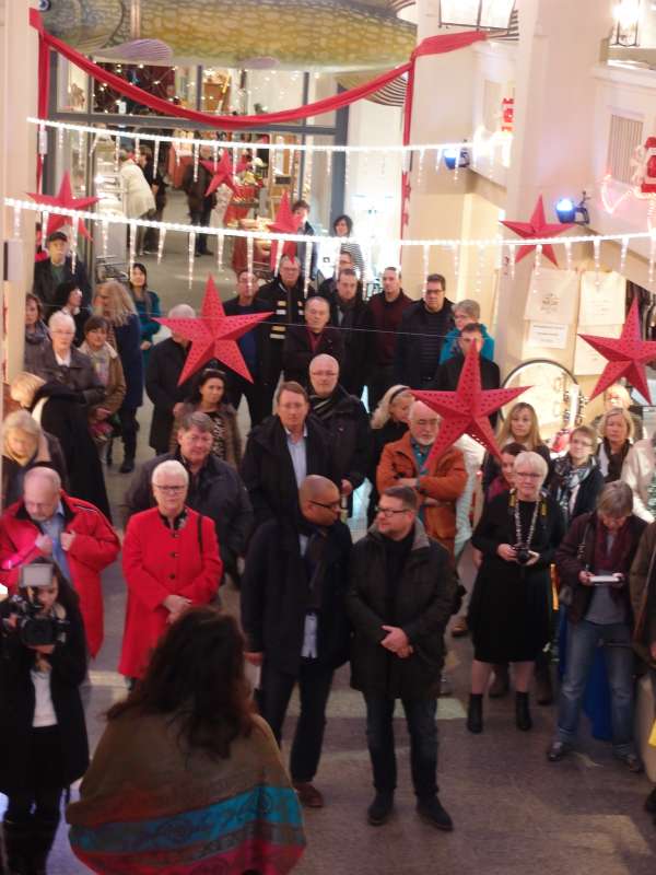 Bei der Eröffnung des Kulturmarktes. (Foto: Stadt Karlsruhe)