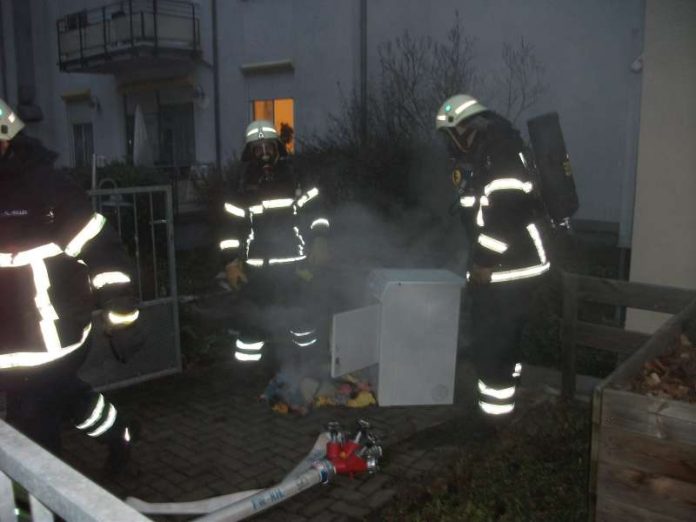 Ein Trockner war für die Rauchentwicklung verantwortlich (Foto: Feuerwehr)