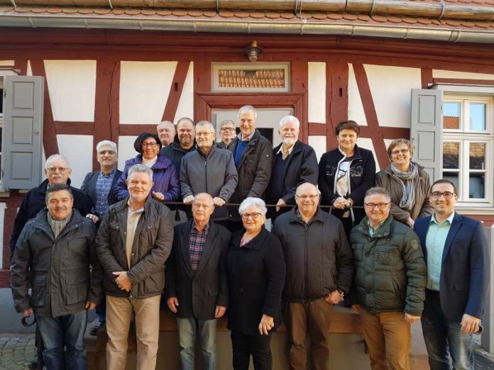 FWG Landkreis Germersheim Klausurtagung 2016 Neupotz Gruppenbild (Foto: FWG Kreis Germersheim)