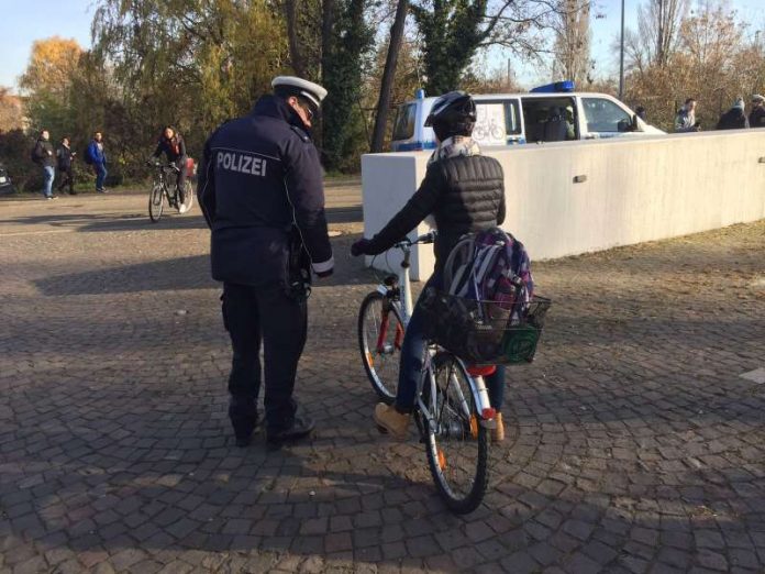 Fahrräder wurden auf ihre Sicherheit kontrolliert (Foto: Polizei)