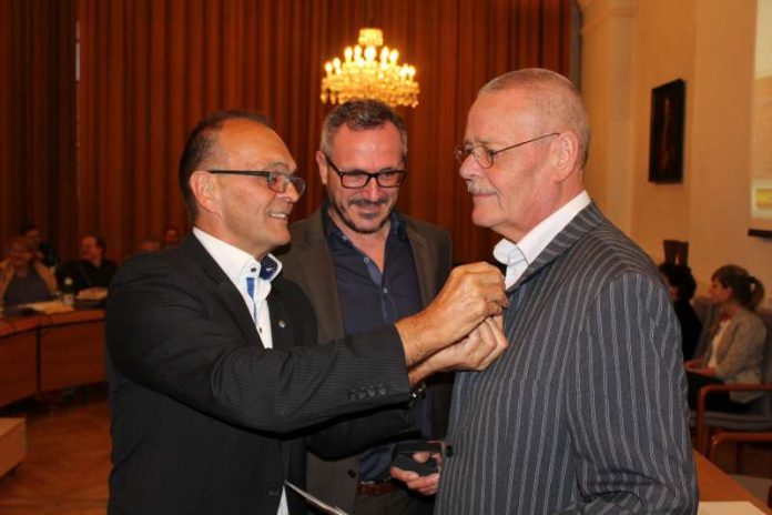 v.l.: Landrat Dr. Fritz Brechtel, Bürgermeister von Germersheim Marcus Schaile, Uwe Felsmann (Foto: Kreisverwaltung GER)