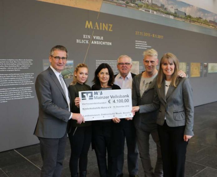 v.l.: Hendrik Hering, Annika Pietrus, Marina Mülhöfer, Horst Schneider, René Romahn und Dr. Birgit Heide. (Foto: GDKE/Bonewitz)