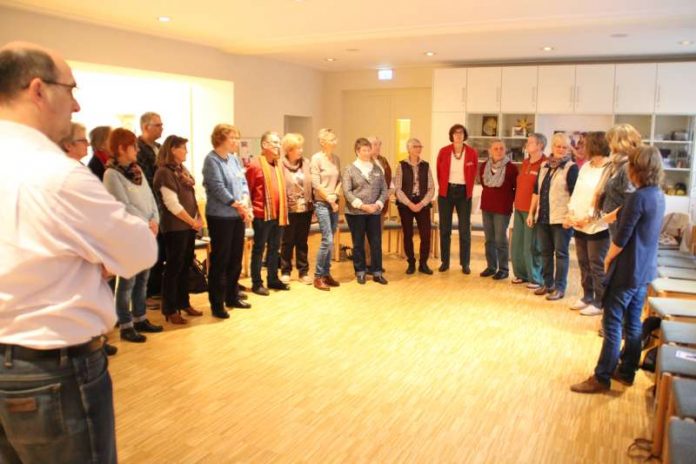 Das Seminar „Einführung in den Fairen Handel“ für zukünftige Mitglieder des Weltladen-Teams war gut besucht.. (Foto: Umstädter Weltladen)