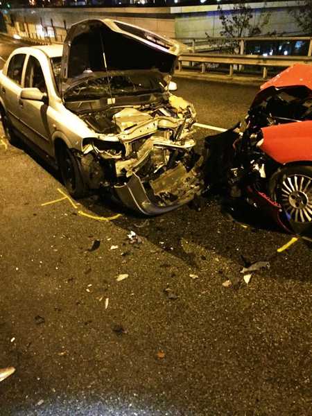 Bei diesem Unfall gab es fünf Verletzt Bei diesem Unfall gab es fünf Verletzt