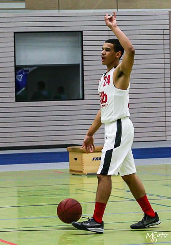 Bereit am Sonntag wieder mit einzugreifen: Kaiserslauterns Point Guard Kevin Croom (Foto: Michael Schmitt)