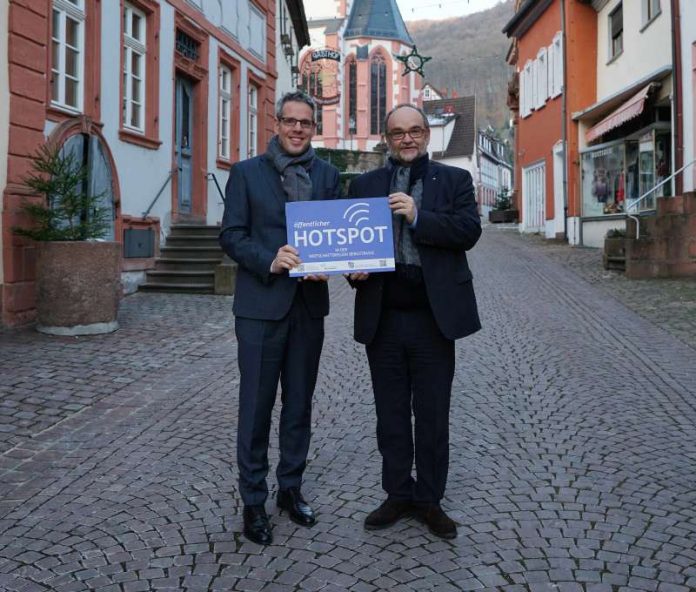 Landrat Christian Engelhard (l.) und Bürgermeister Herold Pfeifer (Foto: Kreis Bergstraße)