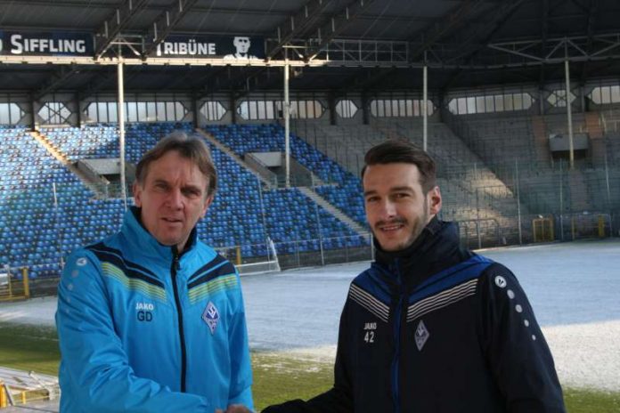 Cheftrainer Gerd Dais (l.) und Kevin Nennhuber (Foto: SV Waldhof)