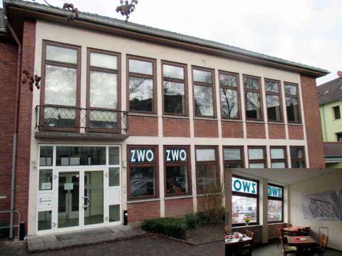 Eröffnung ZwoZwo Eröffnung ZwoZwo