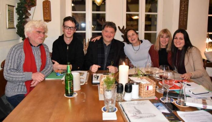 v.l.: Wolfgang Allinger, Florian Arleth, Michael Landgraf, Birgit Heid, Usch Kiausch, Katharina Dück v.l.: Wolfgang Allinger, Florian Arleth, Michael Landgraf, Birgit Heid, Usch Kiausch, Katharina Dück
