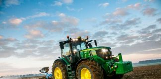 Foto: Glenn Blackburn / 2015 Deere & Company