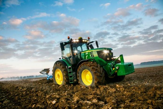 Foto: Glenn Blackburn / 2015 Deere & Company