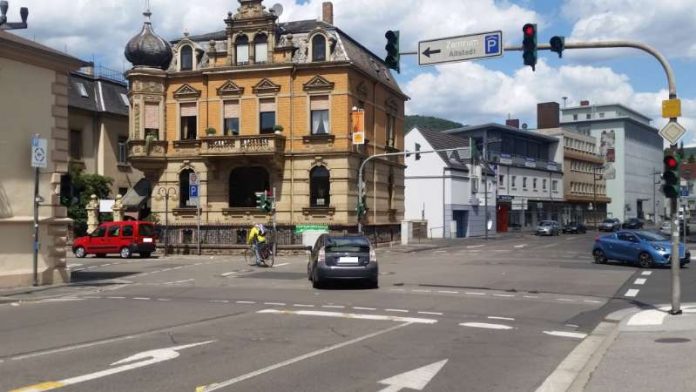 In der Innenstadt werden verschiedene Ampeln mit einer grünen Welle ausgestattet. (Foto: Stadtverwaltung)